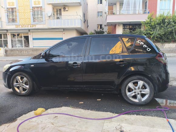 Sahibinden Kia Ceed 1.6 CRDi Motion 2012 Model