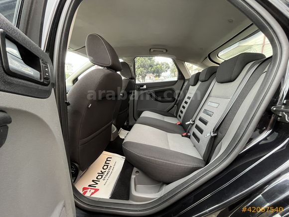 2011 FOCUS COLLECTİON 1.6 -OTOMATİK VİTES- HATASIZ AYARINDA