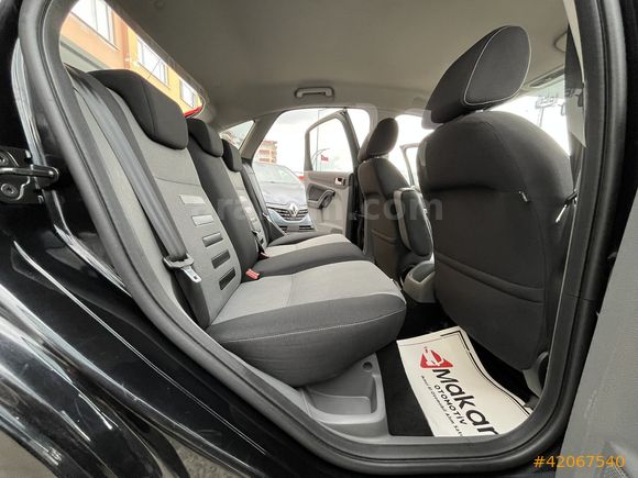 2011 FOCUS COLLECTİON 1.6 -OTOMATİK VİTES- HATASIZ AYARINDA
