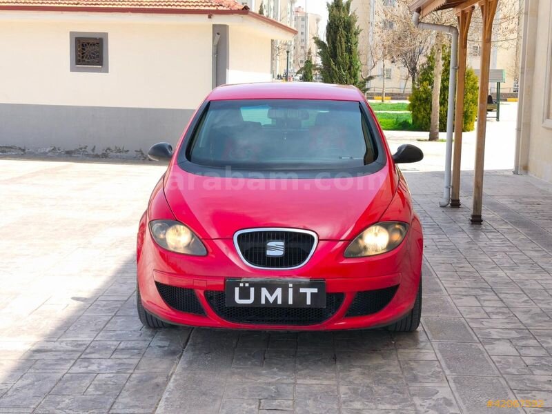 Galeriden Seat Altea 1.6 Stylance 2006 Model Gaziantep 238.000 km Kırmızı