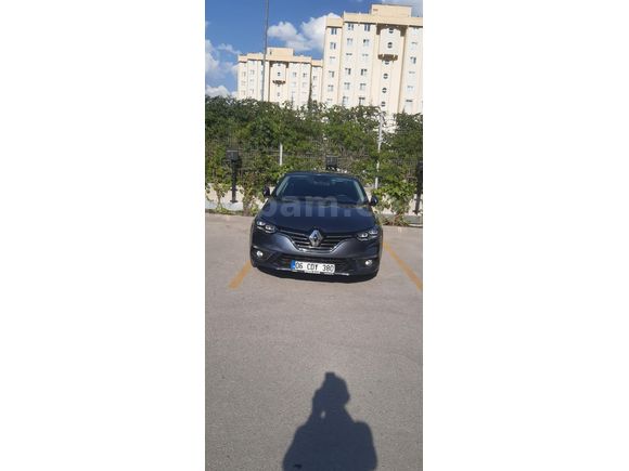 Sahibinden Renault Megane 1.3 TCe Icon 2020 Model