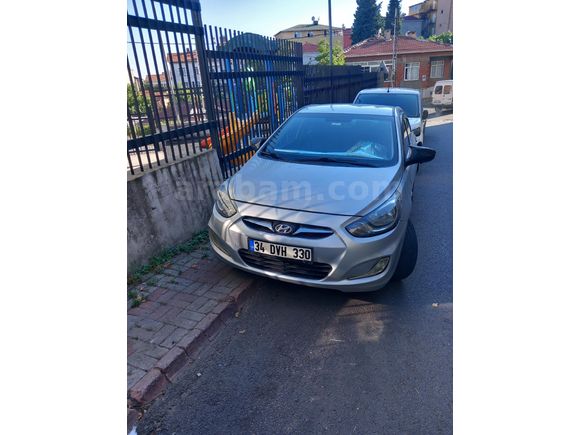 Sahibinden Hyundai Accent Blue 1.6 CRDI Mode Plus 2013 Model