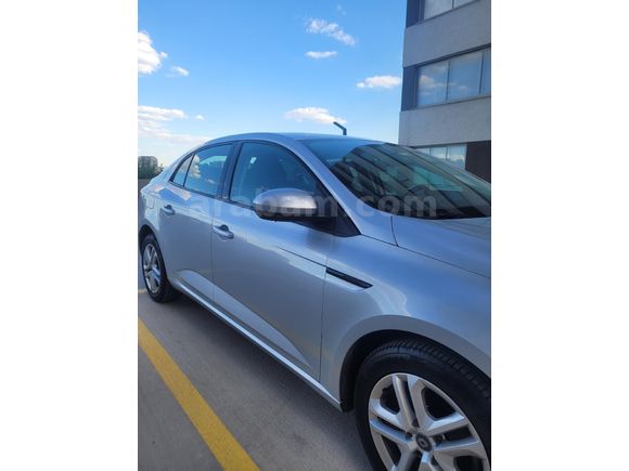 Sahibinden Renault Megane 1.3 TCe Joy 2020 Model
