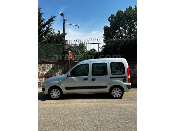 Sahibinden Renault Kangoo Multix 1.4 Authentique 2009 Model
