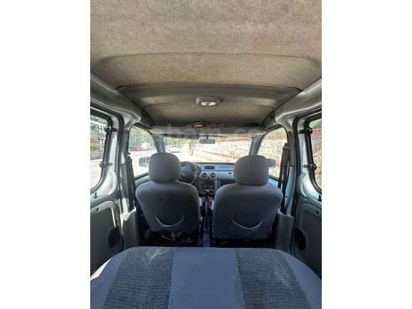 Sahibinden Renault Kangoo Multix 1.4 Authentique 2009 Model