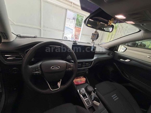Sahibinden Ford Focus 1.5 TDCi Active X 2023 Model  cam tavan full+full