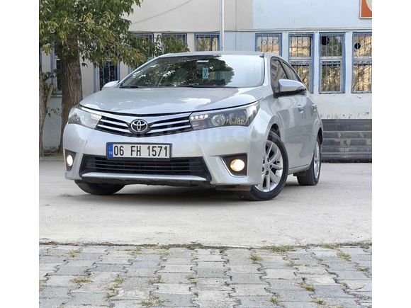 Sahibinden Toyota Corolla 1.4 D-4D Advance 2014 Model 