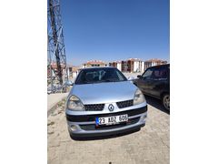 Sahibinden Renault Clio 1.4 Dynamique 2004 Model  210.000 km Gri (metalik)