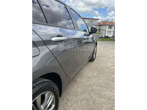 Sahibinden Fiat Egea 1.4 Fire Easy 2023 Model 