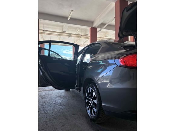 Sahibinden Fiat Egea 1.6 E-Torq Lounge Plus 2017 Model Ankara 158.000 km Gri
