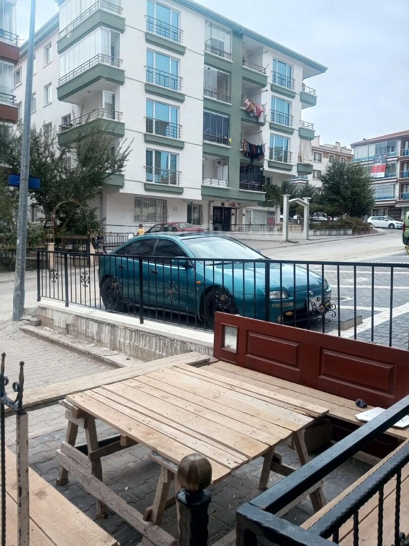 Sahibinden Mazda 323 1.8 1997 Model Ankara 494.000 km Yeşil 1