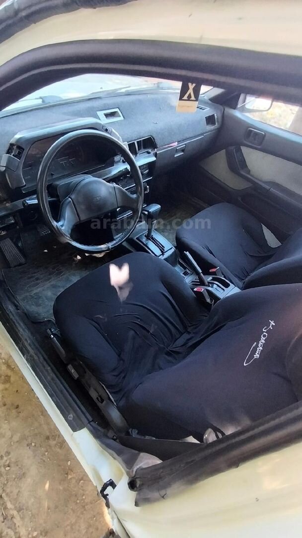 Sahibinden Mitsubishi Lancer 1.5 GLX 1990 Model Afyonkarahisar 279.747 km Beyaz 6