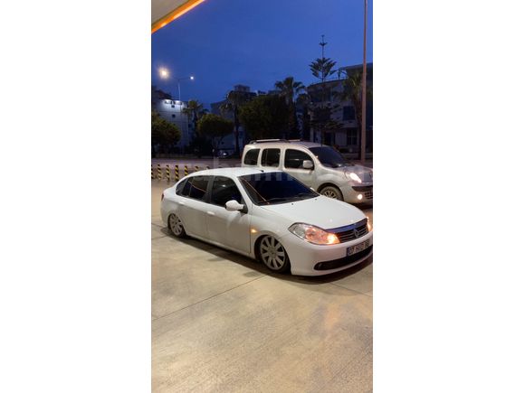 Sahibinden Renault Symbol 1.5 dCi Expression Plus 2010 Model  280.000 km Beyaz