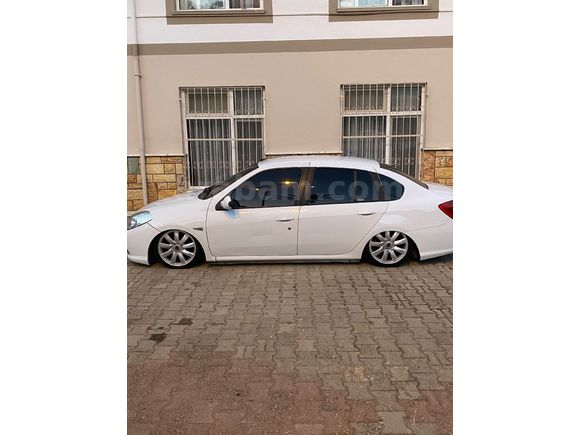 Sahibinden Renault Symbol 1.5 dCi Expression Plus 2010 Model  280.000 km Beyaz