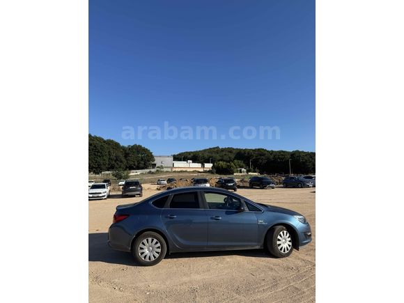 Sahibinden Opel Astra 1.6 Edition 2015 Model 51 Bin Kmde 