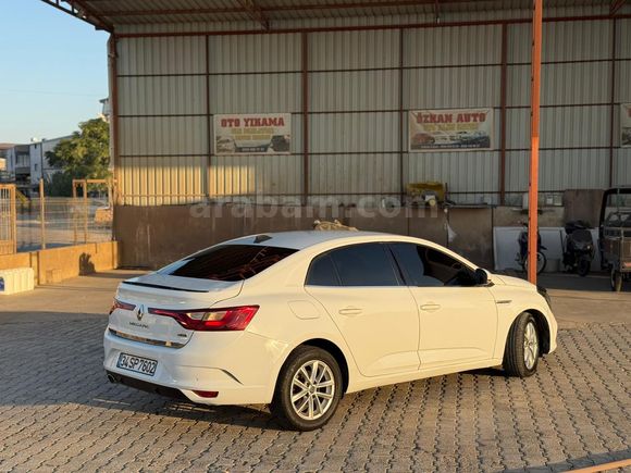 Sahibinden Renault Megane 1.5 dCi Touch 2017 Model