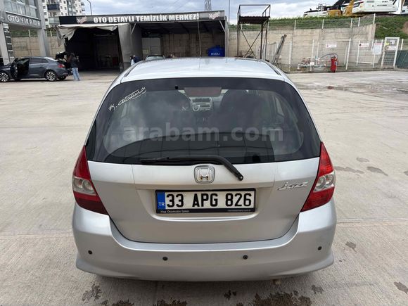 Sahibinden Honda Jazz 1.4 LS 2005 Model 