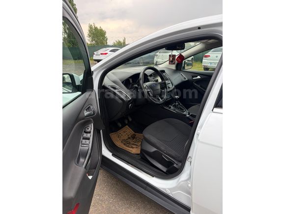 Sahibinden Ford Focus 1.6 TDCi Titanium 2016 Model