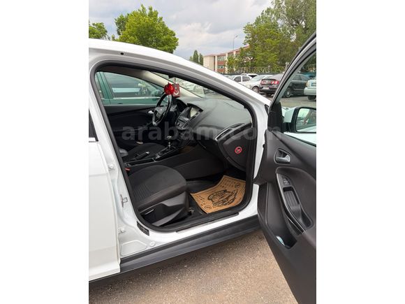 Sahibinden Ford Focus 1.6 TDCi Titanium 2016 Model
