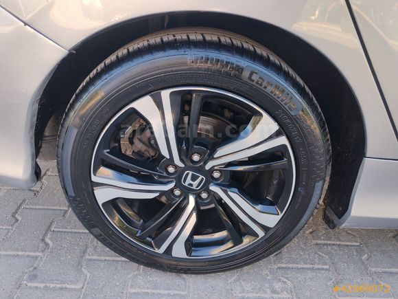 2019 ÇIKIŞLI-HONDA CİVİC 1.6 i-DTEC EXECUTİVE OTOMATİK VİTES