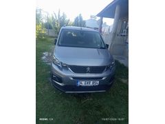 Sahibinden Peugeot Rifter 1.5 BlueHDI Allure 2023 Model