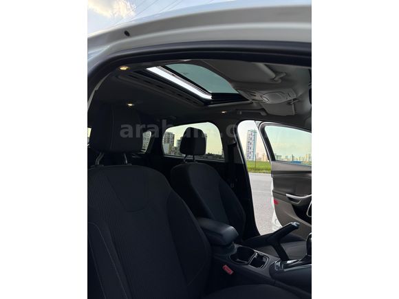 Sahibinden Ford Focus 1.6 Ti-VCT Titanium 2014 Model