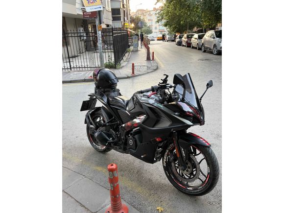 Sahibinden Bajaj Pulsar 200 RS 