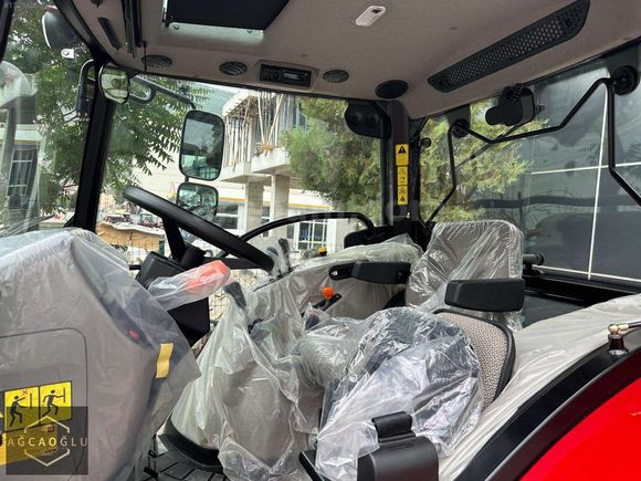 CASE IH 2024 FARMALL 100M 4X4 ORJİNAL KABİNLİ KLİMALI AĞCAOĞLU