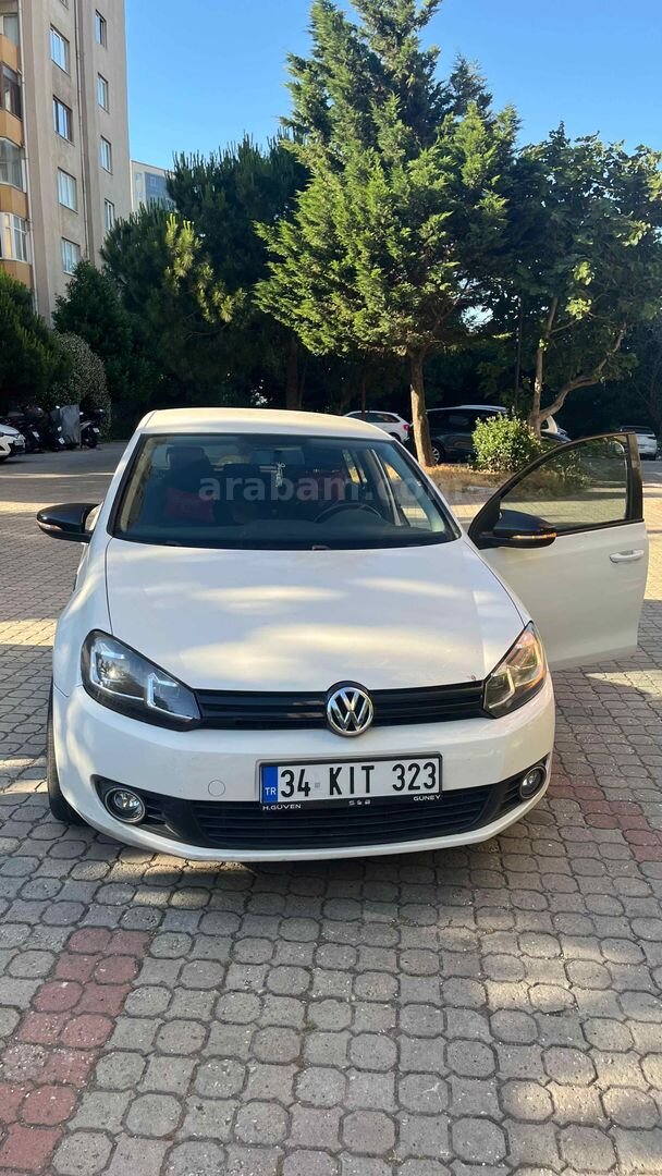 Sahibinden Volkswagen Golf 1.4 TSi Trendline 2011 Model 215.000 km Beyaz 1