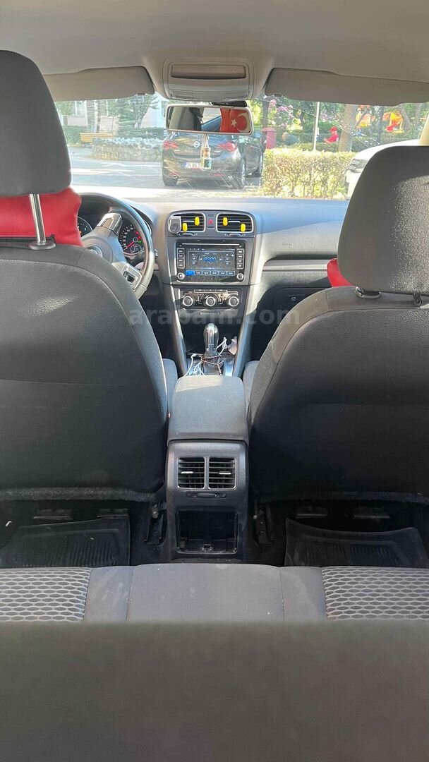 Sahibinden Volkswagen Golf 1.4 TSi Trendline 2011 Model 215.000 km Beyaz 4