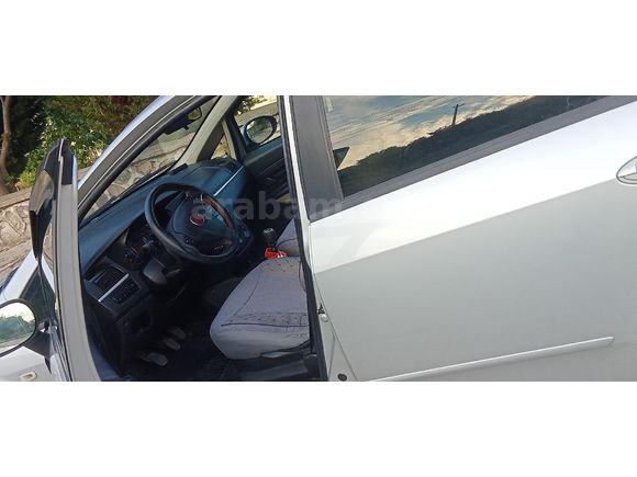 Sahibinden Fiat Linea 1.6 Multijet Active Plus 2010 Model