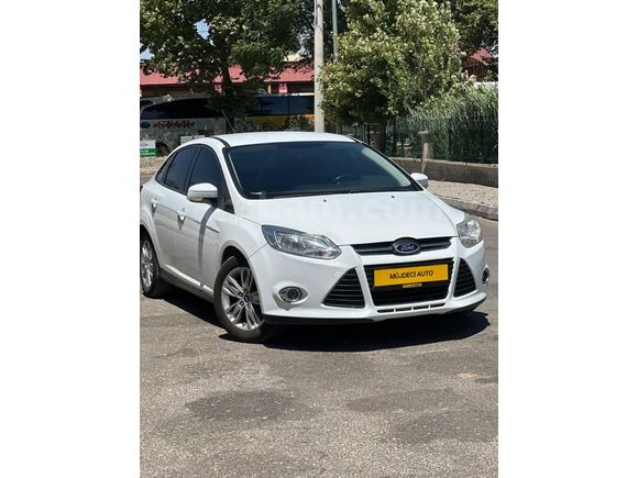 MÜJDECİ AUTODAN Ford Focus 1.6 TDCi Trend X 2012 Model Batman