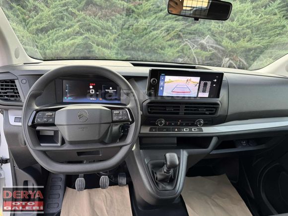 2025 CİTROEN JUMPY 1.5 HATASIZ BOYASIZ TEKNOLOJİ PAKET 1.900 KM