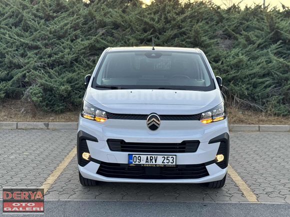 2025 CİTROEN JUMPY 1.5 HATASIZ BOYASIZ TEKNOLOJİ PAKET 1.900 KM