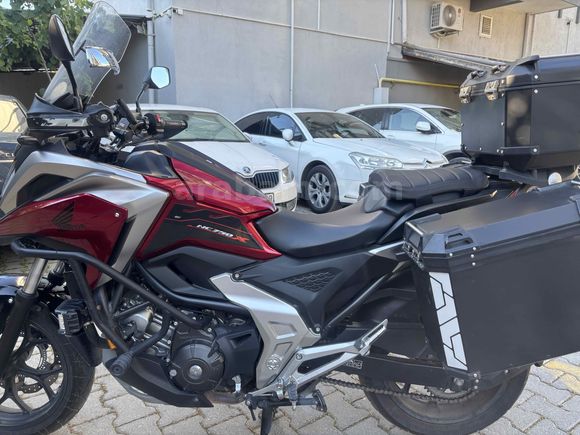 Full Honda NC 750 X 