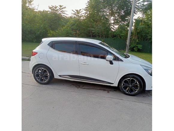 Sahibinden Renault Clio 1.5 dCi Joy 2017 Model  295.000 km Beyaz