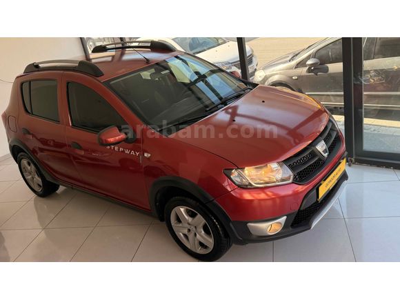 2014 DACİA SANDERO 1.5 DCİ STEPWAY 160.000 KM YENİ KASA 