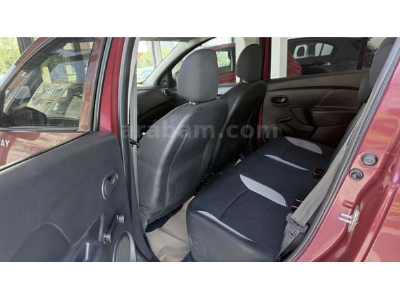 2014 DACİA SANDERO 1.5 DCİ STEPWAY 160.000 KM YENİ KASA 