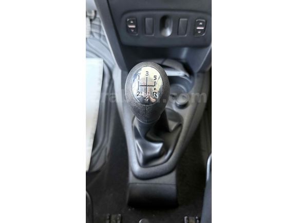2014 DACİA SANDERO 1.5 DCİ STEPWAY 160.000 KM YENİ KASA 