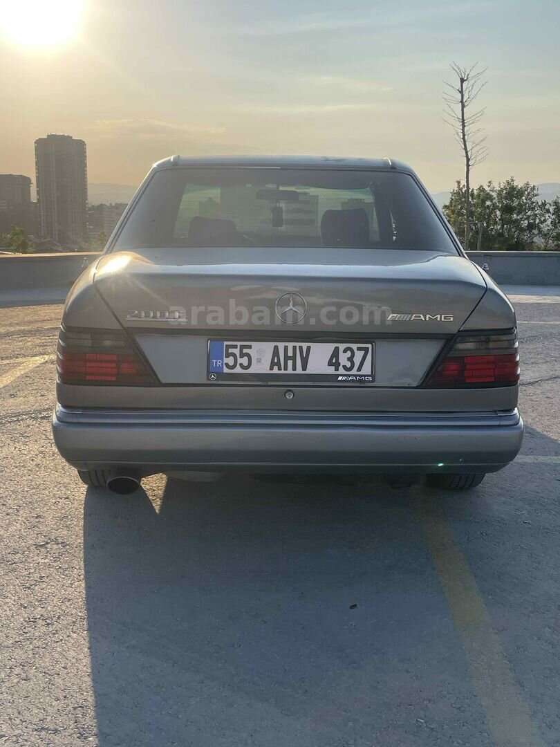 Sahibinden Mercedes - Benz 200 E 1989 Model Ankara 489.000 km Gri (metalik) 3