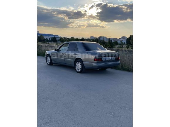 Sahibinden Mercedes - Benz 200 E 1989 Model 