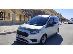 Sahibinden Ford Tourneo Courier 1.5 TDCi Delux 2022 Model