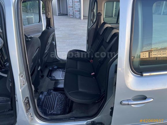 BERAT'DAN-2011 KANGOO 1.5DCİ PRİVİLEGE FULL+ BAKIMLI
