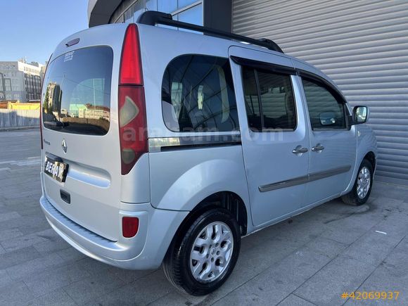 BERAT'DAN-2011 KANGOO 1.5DCİ PRİVİLEGE FULL+ BAKIMLI