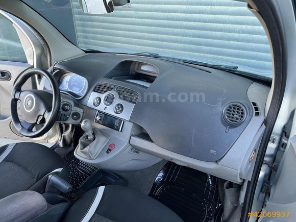 BERAT'DAN-2011 KANGOO 1.5DCİ PRİVİLEGE FULL+ BAKIMLI