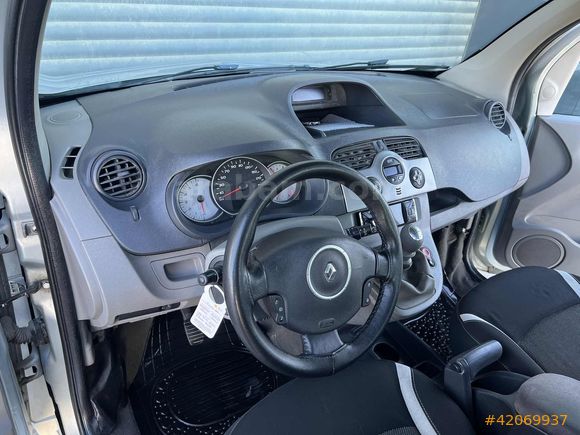 BERAT'DAN-2011 KANGOO 1.5DCİ PRİVİLEGE FULL+ BAKIMLI