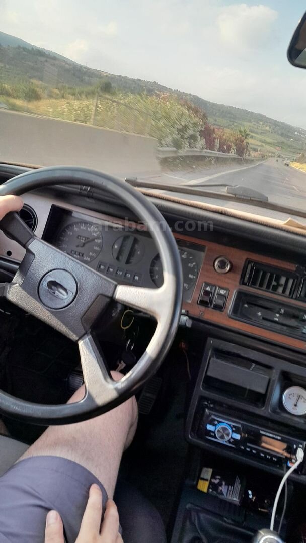 Sahibinden Ford Taunus 1.6 S 1987 Model Mersin 294.000 km Mavi 1