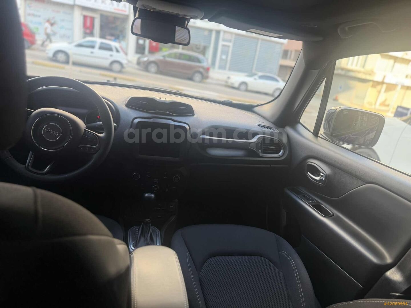 Galeriden Jeep Renegade 1.3 T S Limited 2021 Model Antalya 163.963 km Beyaz 7