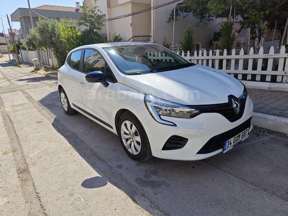 Sahibinden Renault Clio 1.0 TCe Joy 2023 Model