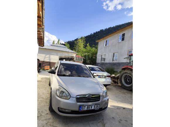 Sahibinden Hyundai Accent Era 1.5 CRDi Start 2012 Model